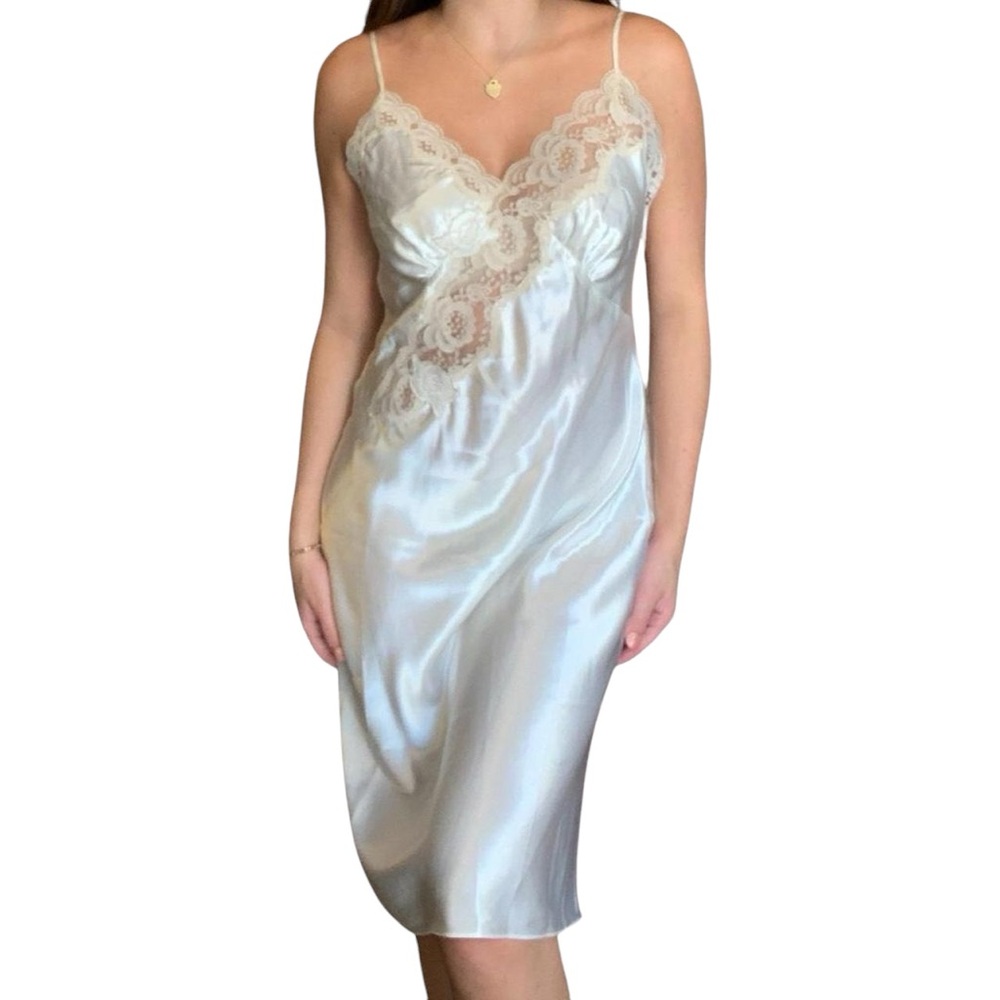 Vintage Victorias Secret Gold Label Slip